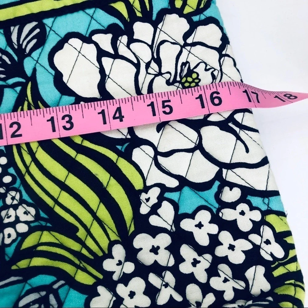 Vera Bradley meant green and‎ white floral …
